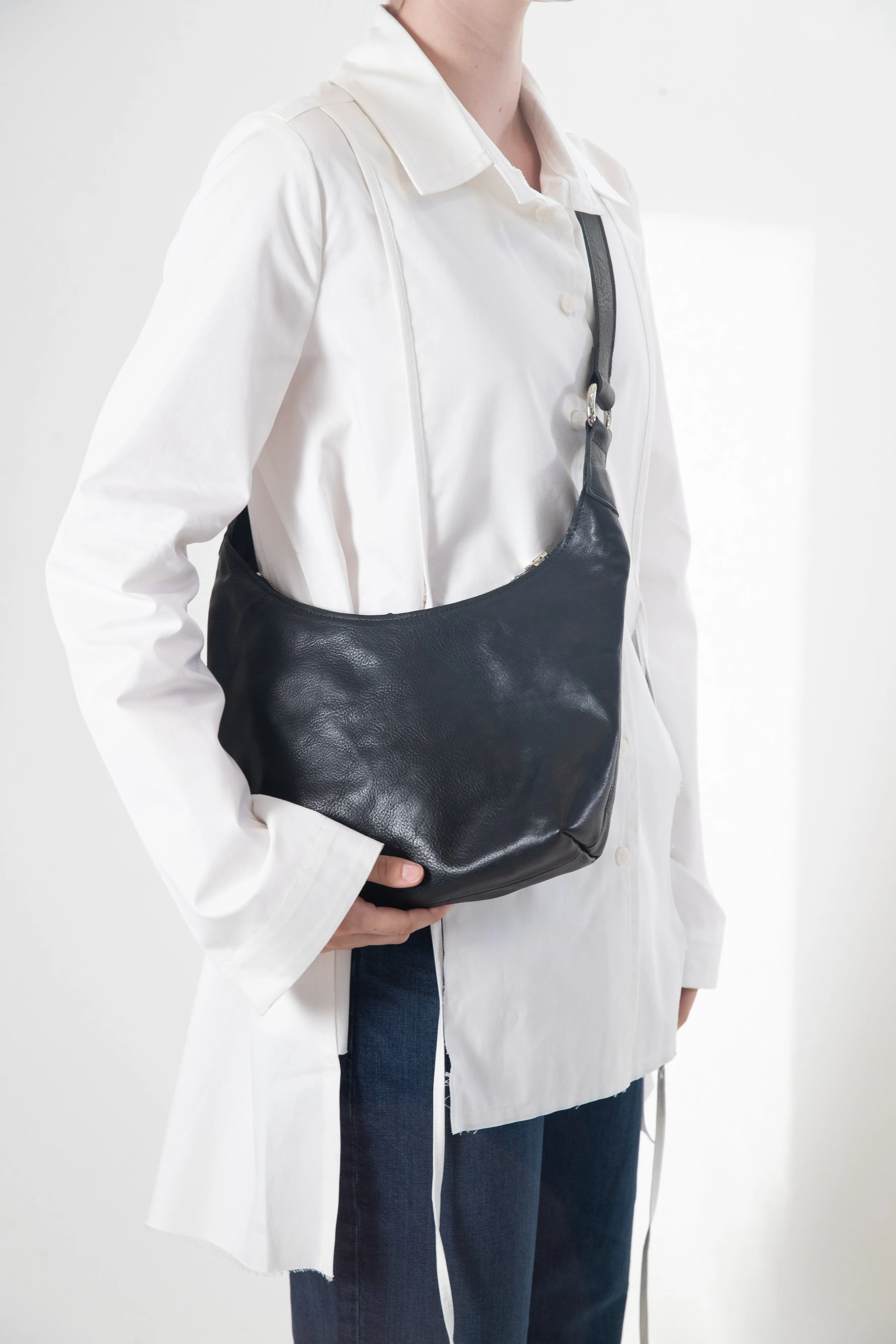 Harpers Emporium Shoulder Bag in Black